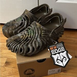 (BRAND NEW) Salehe Bembury Pollex Crocs Real Tree Size M9/W11
